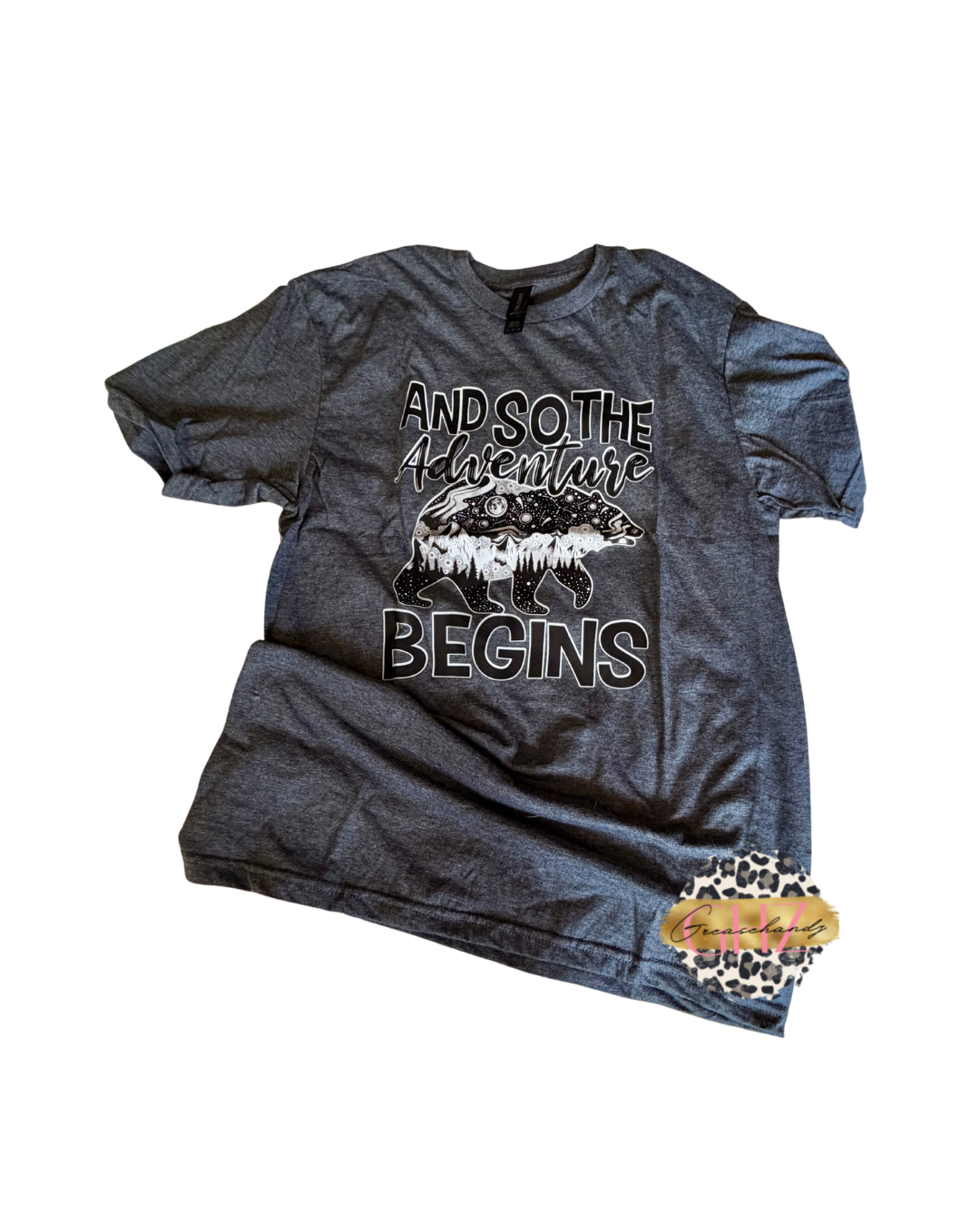 #58 adventure begins tshirt (M)