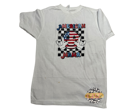 #108  American Mama ily asl tshirt