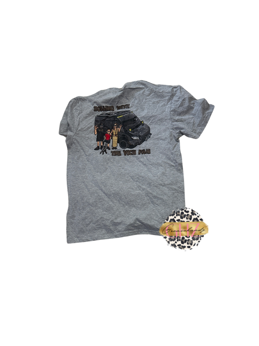 #149 Rolling with the Vich Fam t-shirt (M)