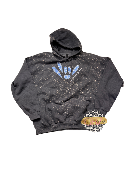 #242 Snowflake ily asl hoodie L