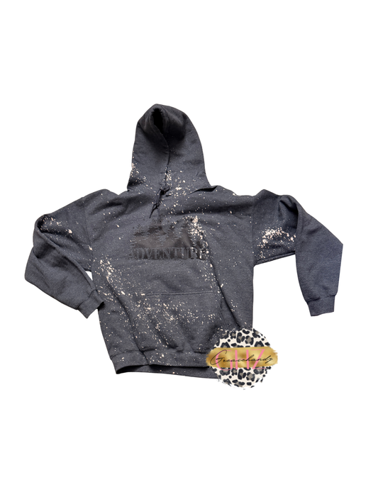 #243 Adventure hoodie L