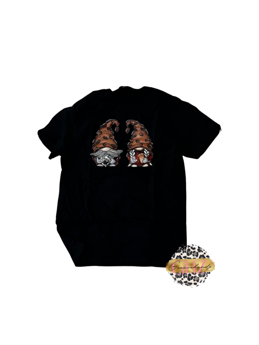 #70 coffee gnomes tshirt M