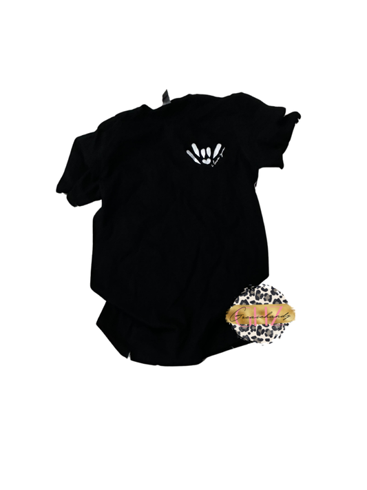 #85 ily asl arrow tshirt S