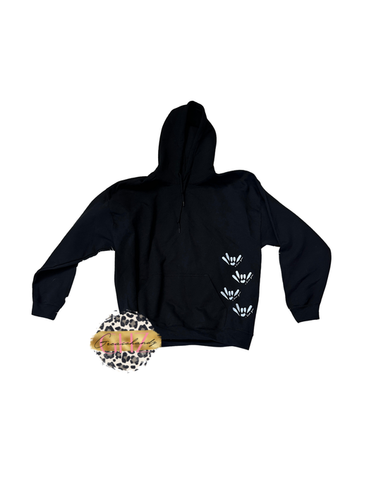 #91  ily asl hoodie (missing letters) xl