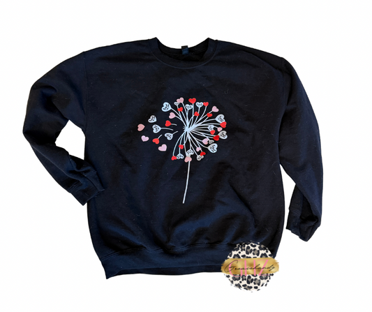 Blow Kiss Heart Sweatshirt/Hoodie